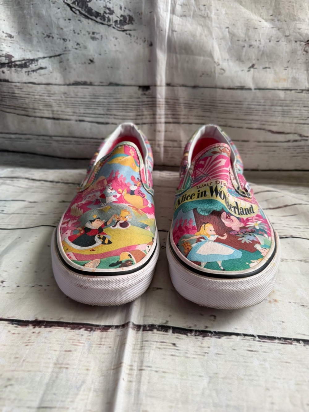 Vans Pink Multicolor Alice in Wonderland Slip-On Sneakers - Picture 4 of 11